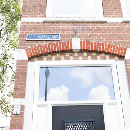 ベッド・アンド・ブレックファスト Brouwersvaart